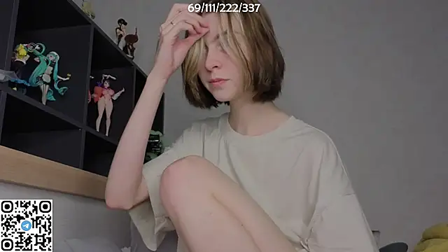 Snapshot of bertamimi chatting on 10.06.25 bertamimi online show from 10.06.25