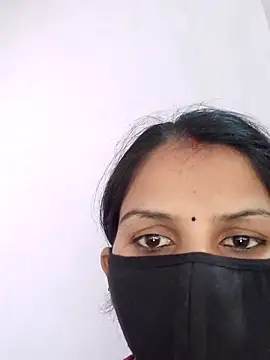 Snapshot of poojam93 chatting on 11.23.25 poojam93 online show from 11.23.25