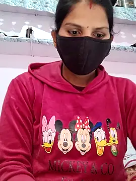 Snapshot of poojam93 chatting on 12.01.25 poojam93 online show from 12.01.25