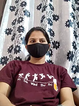 poojam93 online show from 04.07.26