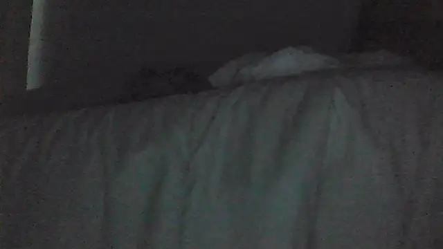 sarahkat86 online show from 04.15.26