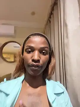 Trans fairy online show from 05.27.26