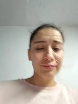 aytanna torrez online show from 10.18.25