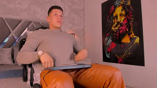 Snapshot of niklas_braun chatting on 09.12.25 niklas braun online show from 09.12.25