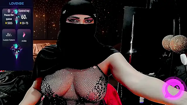 SultanaLayla online show from 11.26.25