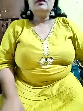 Snapshot of Swapna_Hyd chatting on 10.23.25 Swapna Hyd online show from 10.23.25