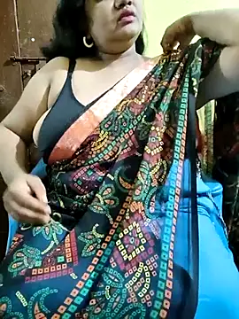 Snapshot of Swapna_Hyd chatting on 11.07.25 Swapna Hyd online show from 11.07.25