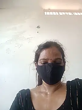 Snapshot of soni_yhakur chatting on 06.29.26 soni yhakur online show from 06.29.26