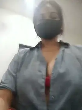 Snapshot of soni_yhakur chatting on 07.08.26 soni yhakur online show from 07.08.26