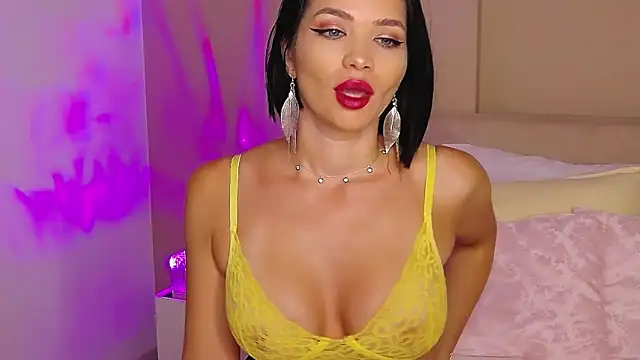 Emily Sheen online show from 09.22.25