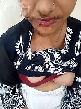 Neha Tyagi online show from 10.10.25