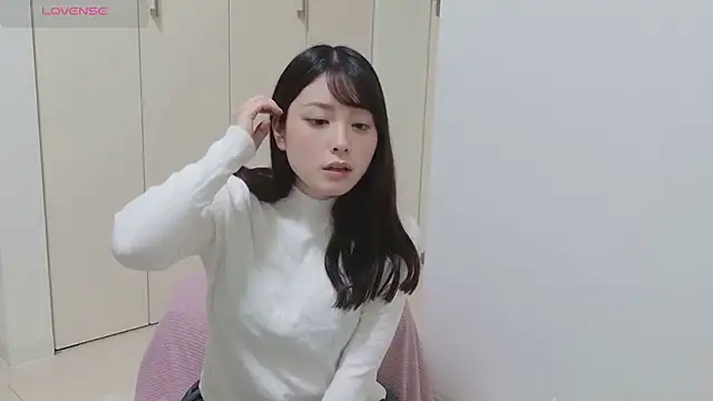 Snapshot of coharu_01 chatting on 11.22.25 coharu 01 online show from 11.22.25