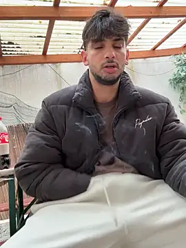 Snapshot of Gipsyboysteve chatting on 11.14.25 Gipsyboysteve online show from 11.14.25