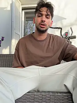 Snapshot of Gipsyboysteve chatting on 11.15.25 Gipsyboysteve online show from 11.15.25