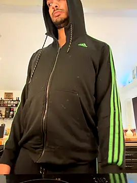 Snapshot of Gipsyboysteve chatting on 11.20.25 Gipsyboysteve online show from 11.20.25