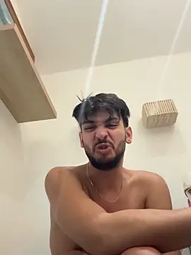 Snapshot of Gipsyboysteve chatting on 11.22.25 Gipsyboysteve online show from 11.22.25