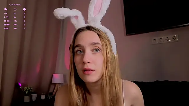 EarleneBrayton online show from 09.14.25