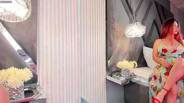 CoraimaSahin online show from 10.26.25