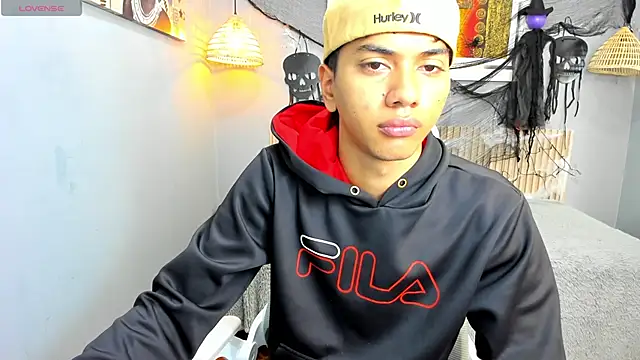 markbowie online show from 10.29.25