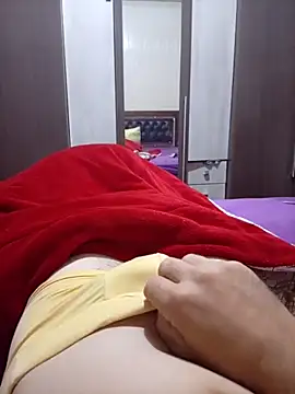 Gustavo198045 online show from 04.19.26