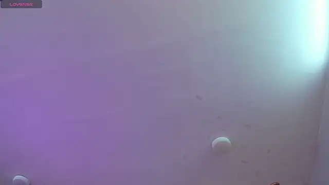 Foxxy Doll online show from 04.17.26