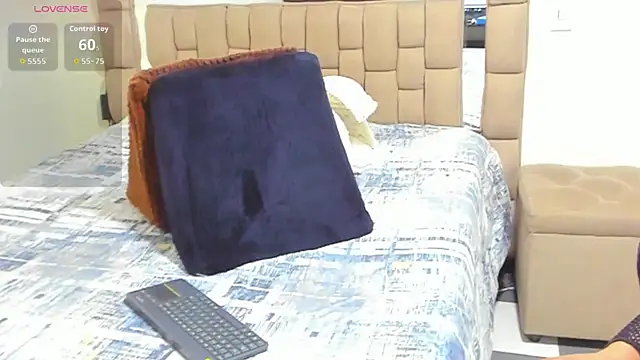 Snapshot of gabrielaponce11 chatting on 11.09.25 gabrielaponce11 online show from 11.09.25