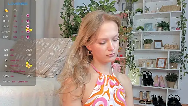 Kara smalltits online show from 09.20.25