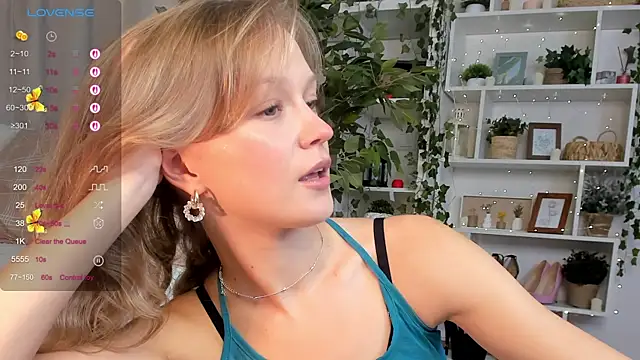 Kara smalltits online show from 09.24.25