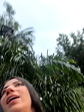 -juicy  online show from 11.24.25