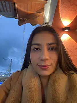 -juicy  online show from 02.02.26