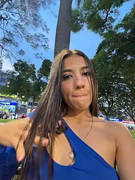 -juicy  online show from 04.11.26