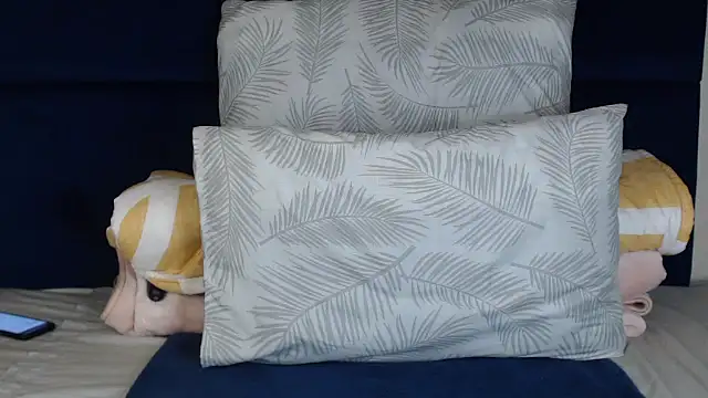 Diva-Lolah online show from 10.22.25