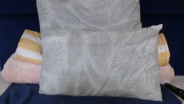 Diva-Lolah online show from 10.27.25