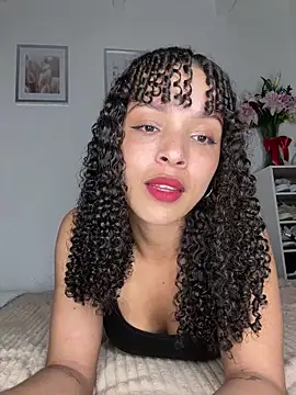 Yasmin777  online show from 04.20.26