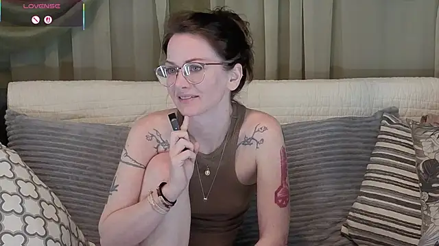 kohlbird online show from 02.12.26