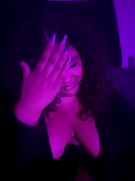 1n0nlythroat online show from 09.15.25