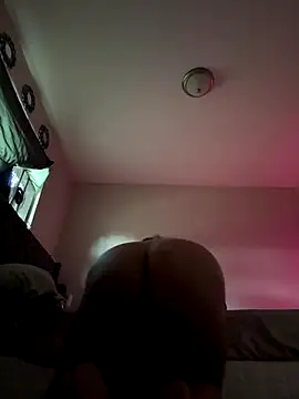 1n0nlythroat online show from 09.19.25