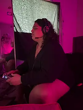 1n0nlythroat online show from 01.11.26