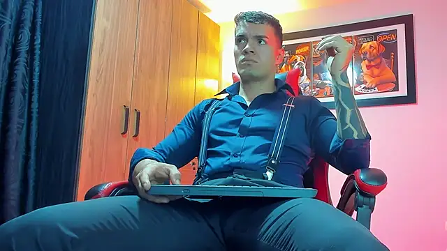 ALPHA DOMINUS  online show from 01.12.26