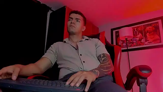 ALPHA DOMINUS  online show from 02.15.26