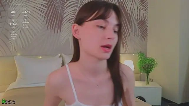 LolaPrise online show from 11.05.25