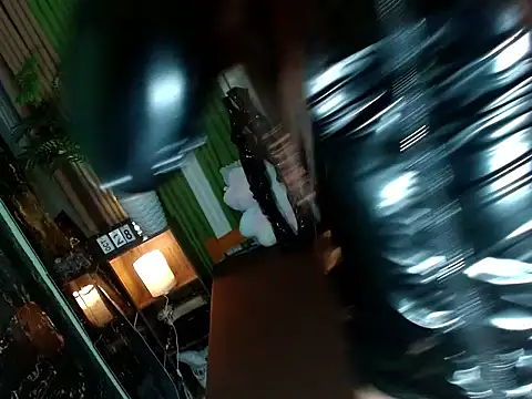 kendallxsubhunter online show from 10.28.25