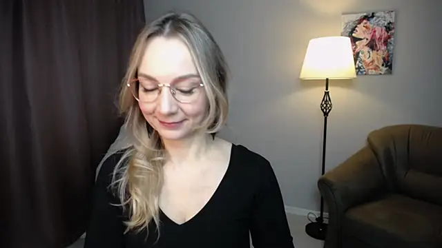 Ava Elior online show from 10.29.25