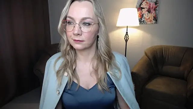 Snapshot of Ava_Elior chatting on 05.12.26 Ava Elior online show from 05.12.26