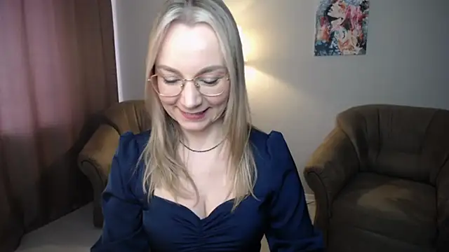 Snapshot of Ava_Elior chatting on 05.15.26 Ava Elior online show from 05.15.26