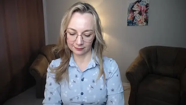 Snapshot of Ava_Elior chatting on 06.23.26 Ava Elior online show from 06.23.26