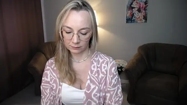 Snapshot of Ava_Elior chatting on 06.30.26 Ava Elior online show from 06.30.26