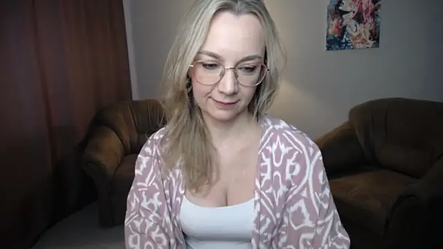 Snapshot of Ava_Elior chatting on 07.17.26 Ava Elior online show from 07.17.26