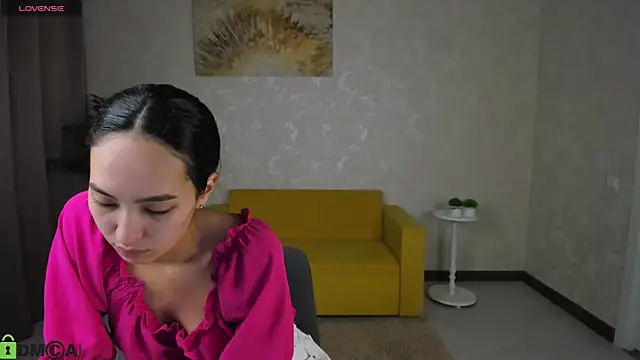 FlirtyAura online show from 04.09.26