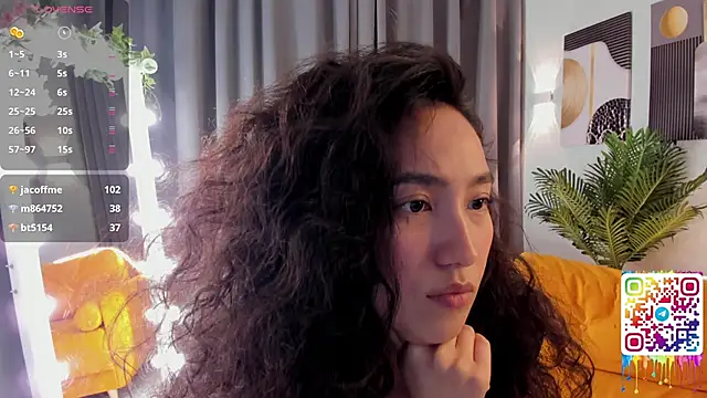 FlirtyAura online show from 04.22.26